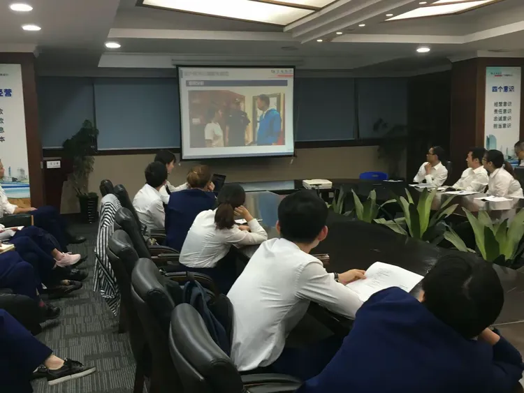 交叉销售机会挖掘(交叉销售一般采取的策略)合作市